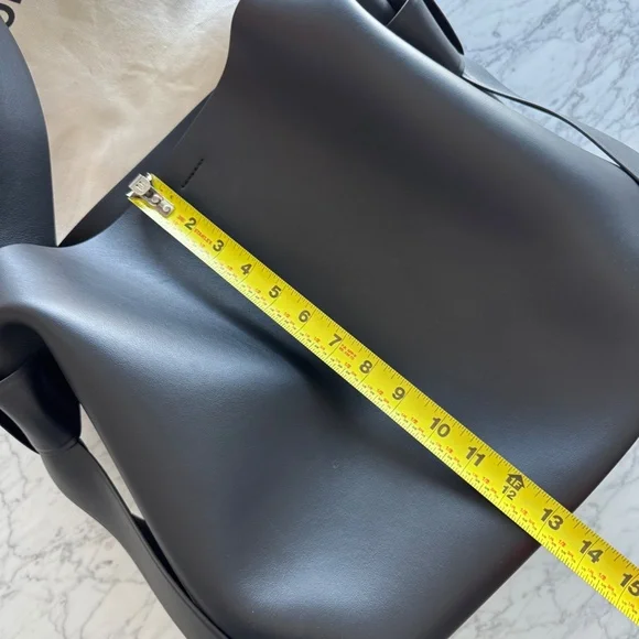 Acne Studios Musubi Midi Shoulder Bag – NWOT – BLACK - Picture 14 of 16